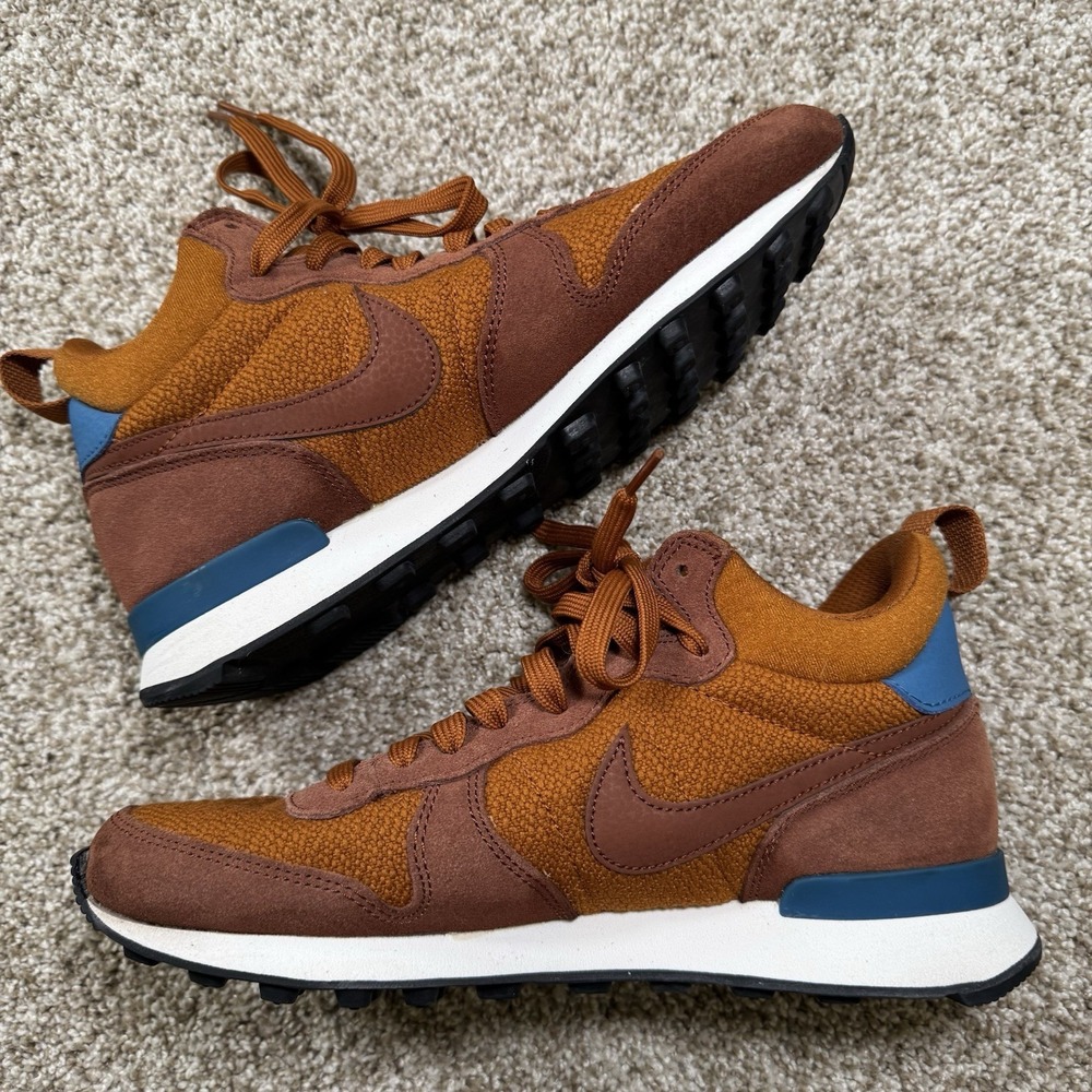 Nike Womens Size 7 Internationalist Mid‎ Suede Overlay Sneakers - Picture 2 of 14
